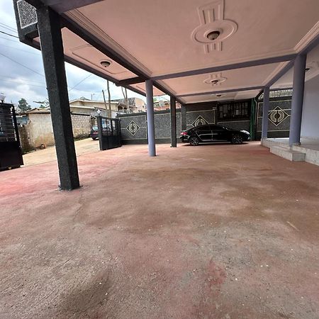 Residence Timo Yaoundé Zewnętrze zdjęcie