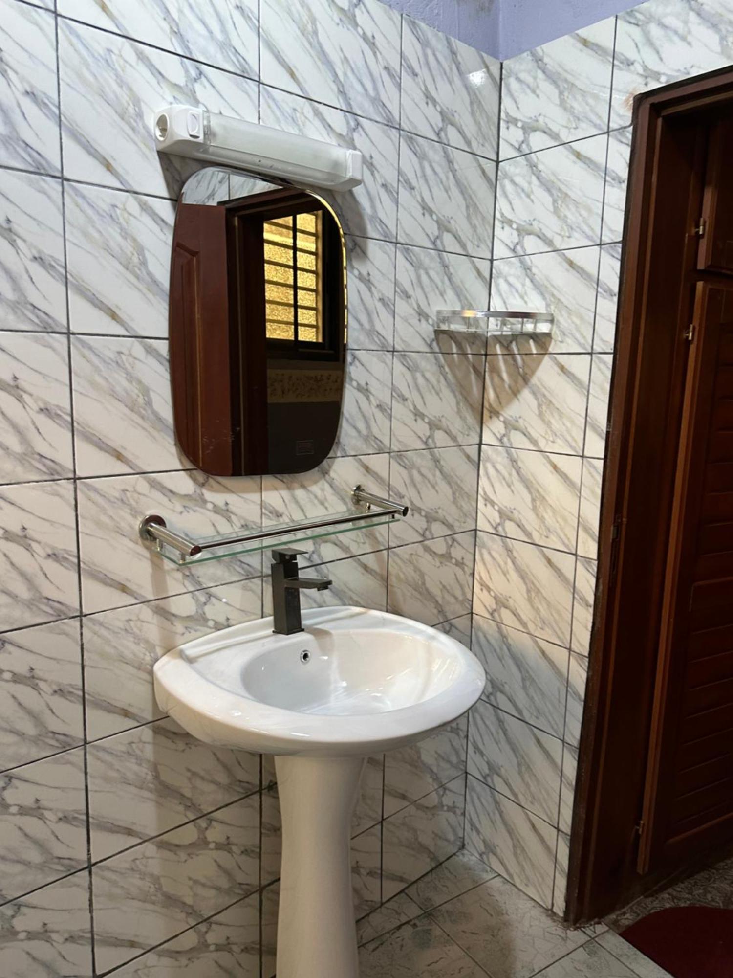 Residence Timo Yaoundé Zewnętrze zdjęcie